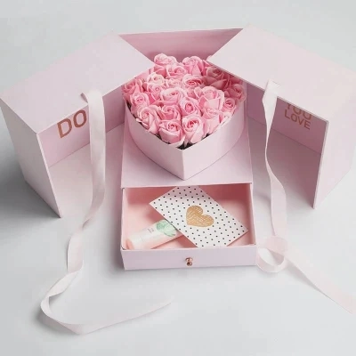 Fioriera regalo personalizzata di lusso in cartone rigido con rose rosa e tubi tondi